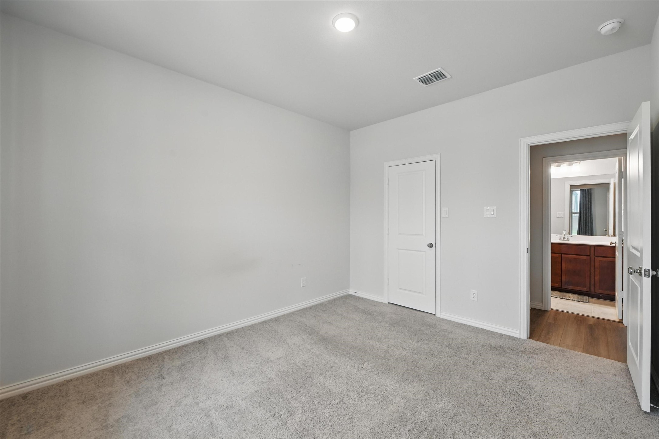 421 Acton Avenue Fort Worth TX 76131