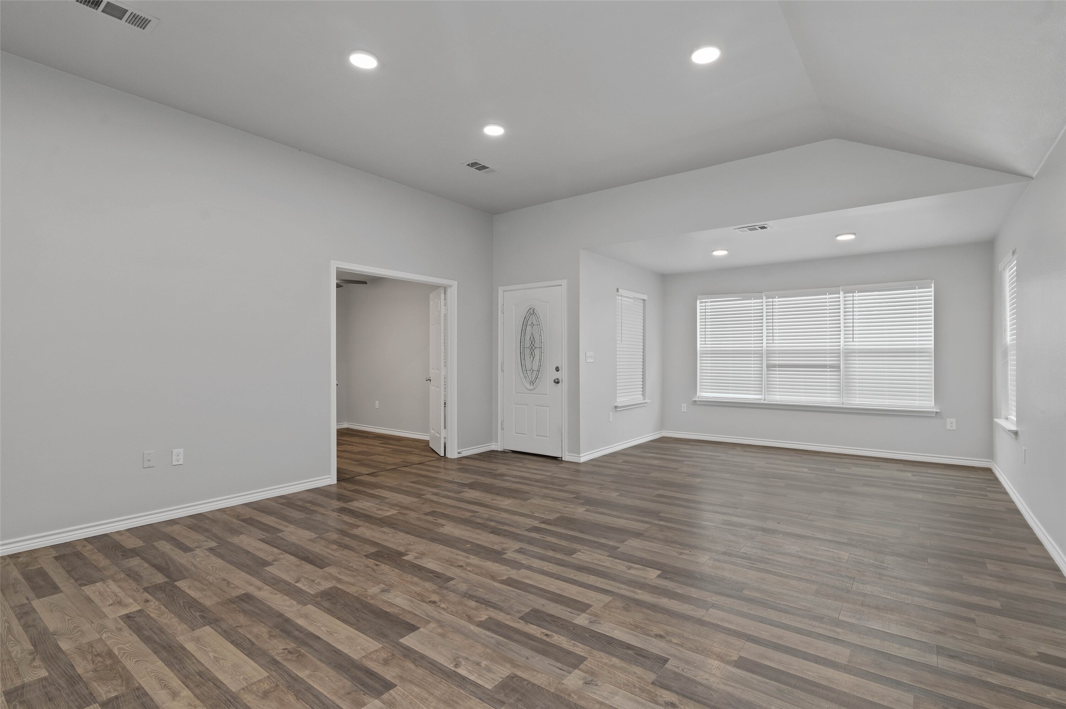 1100 Primrose Drive Sanger TX 76266