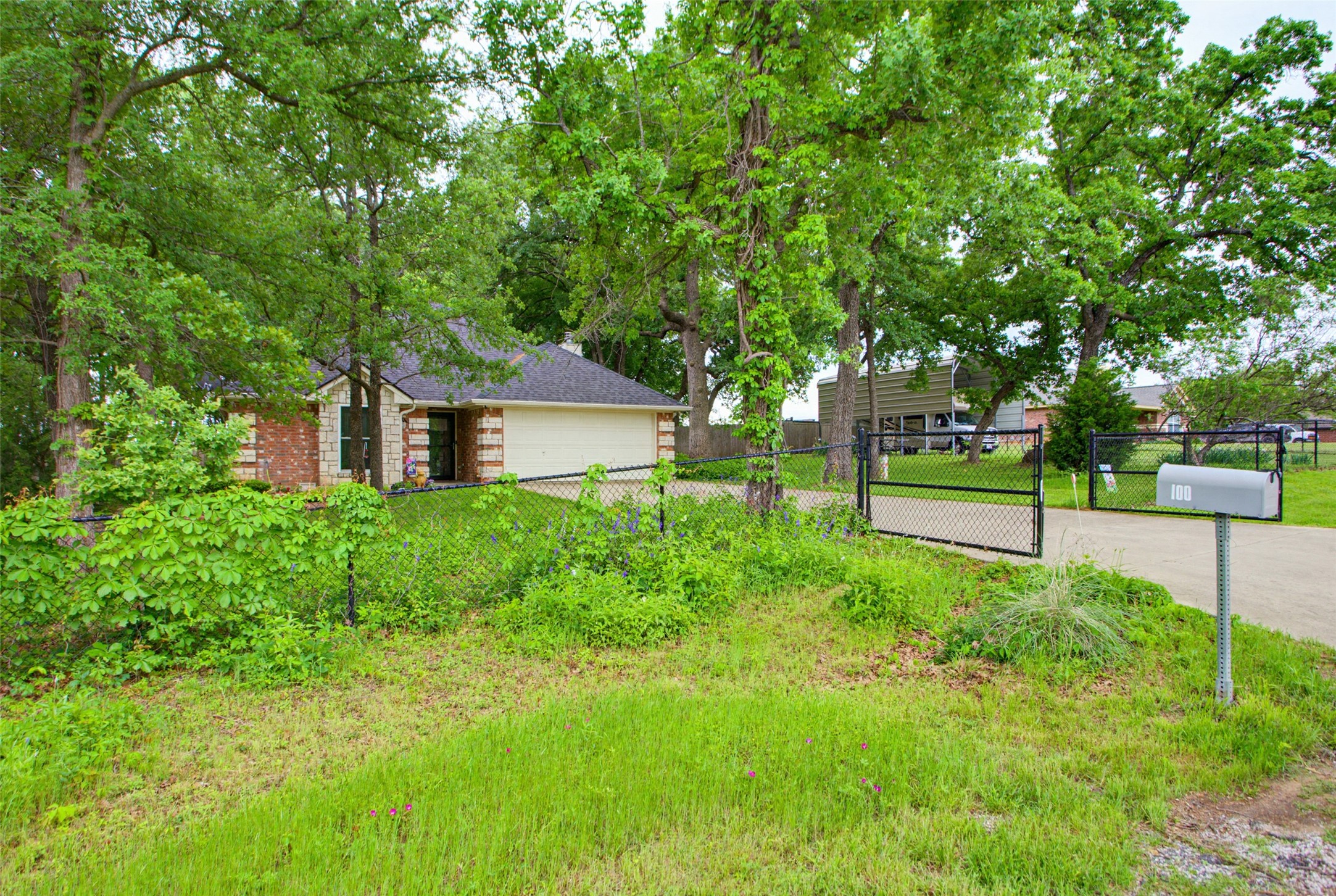100 Deep Wood Lane Weatherford TX 76088
