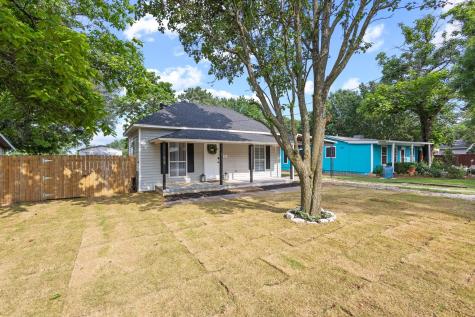 211 Church Street Collinsville TX 76233