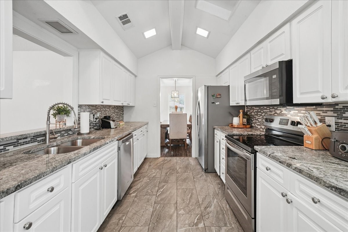 527 Goodwin Drive Richardson TX 75081