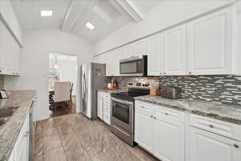 527 Goodwin Drive Richardson TX 75081
