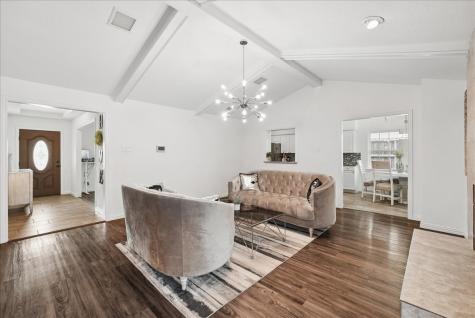 527 Goodwin Drive Richardson TX 75081