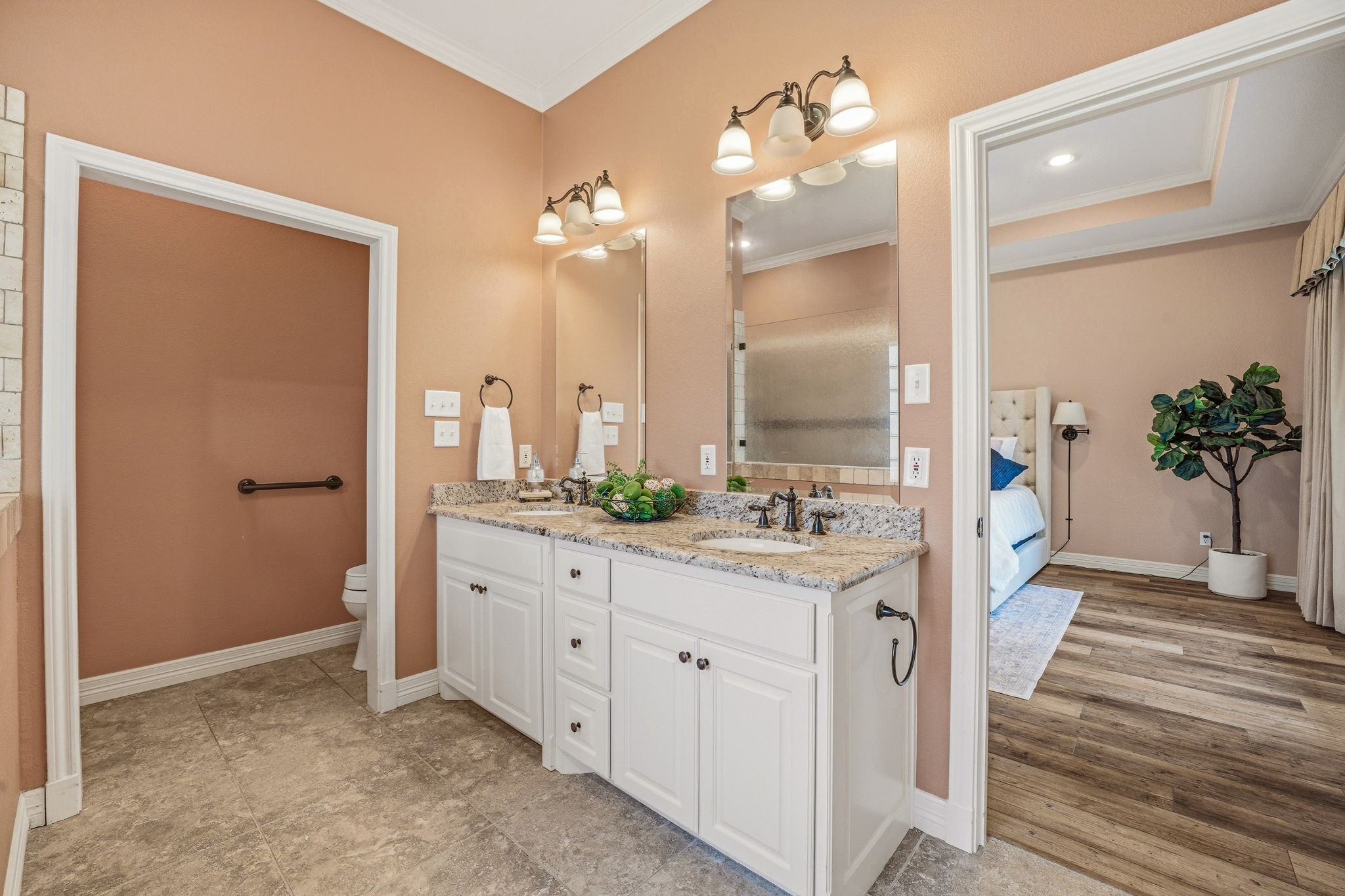 5900 Nutcracker Drive Granbury TX 76049