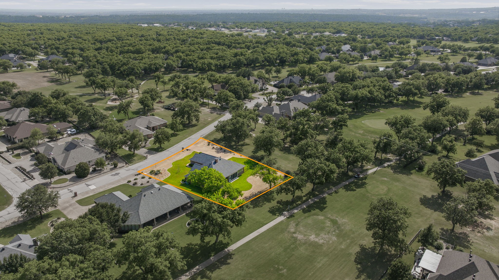 5900 Nutcracker Drive Granbury TX 76049