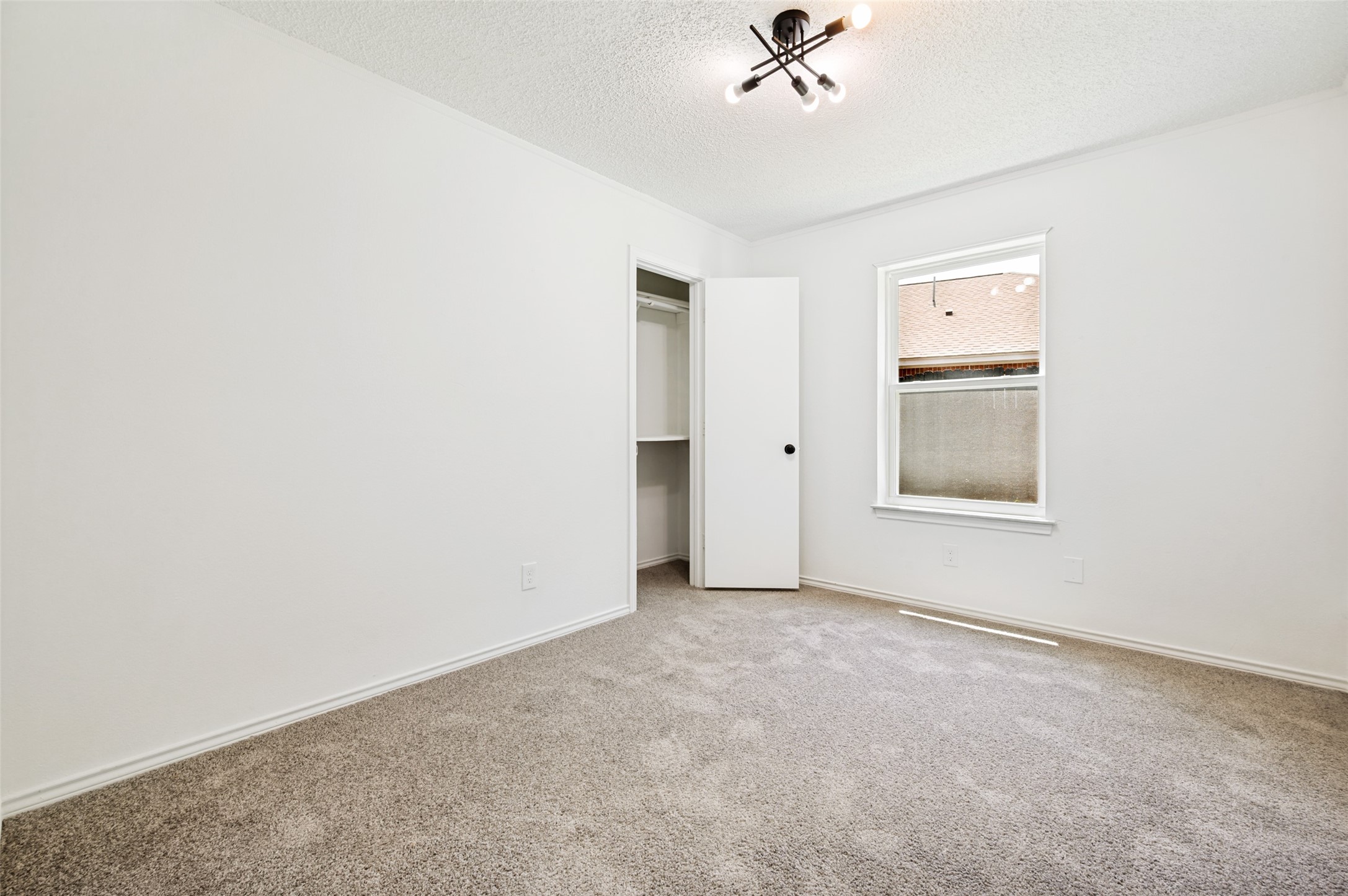 1221 Hilburn Court Irving TX 75060