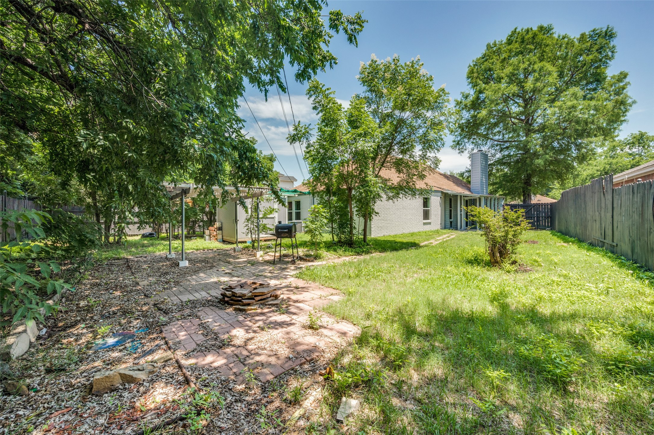1221 Hilburn Court Irving TX 75060