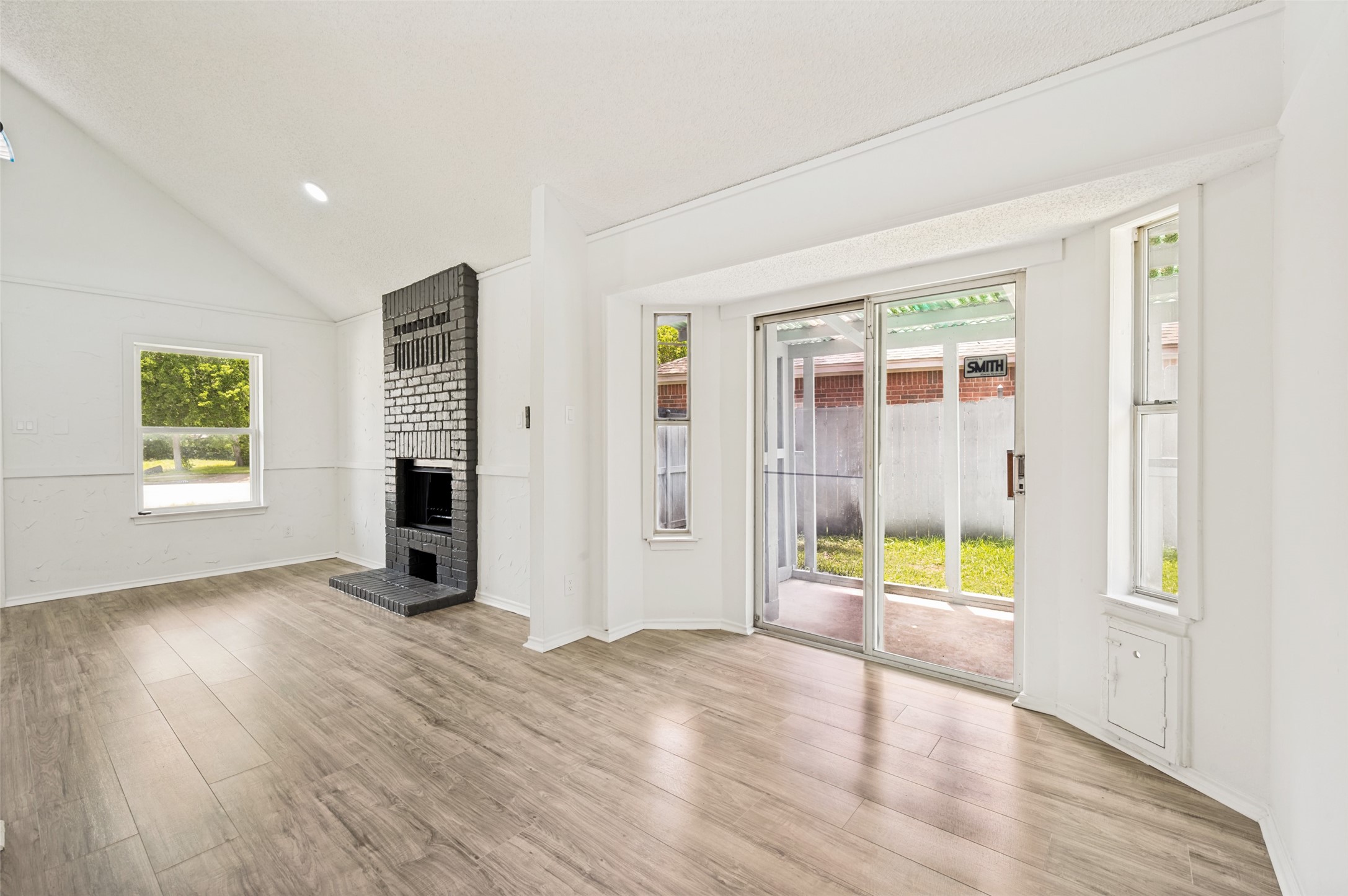 1221 Hilburn Court Irving TX 75060