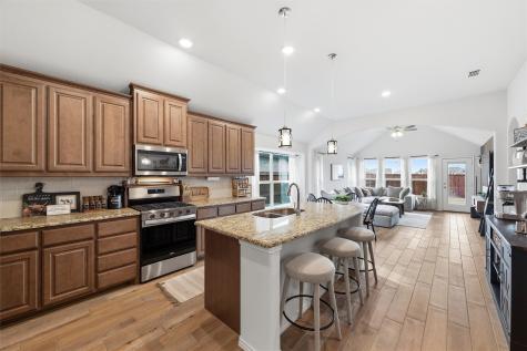 7737 Oakmeade Street Joshua TX 76058