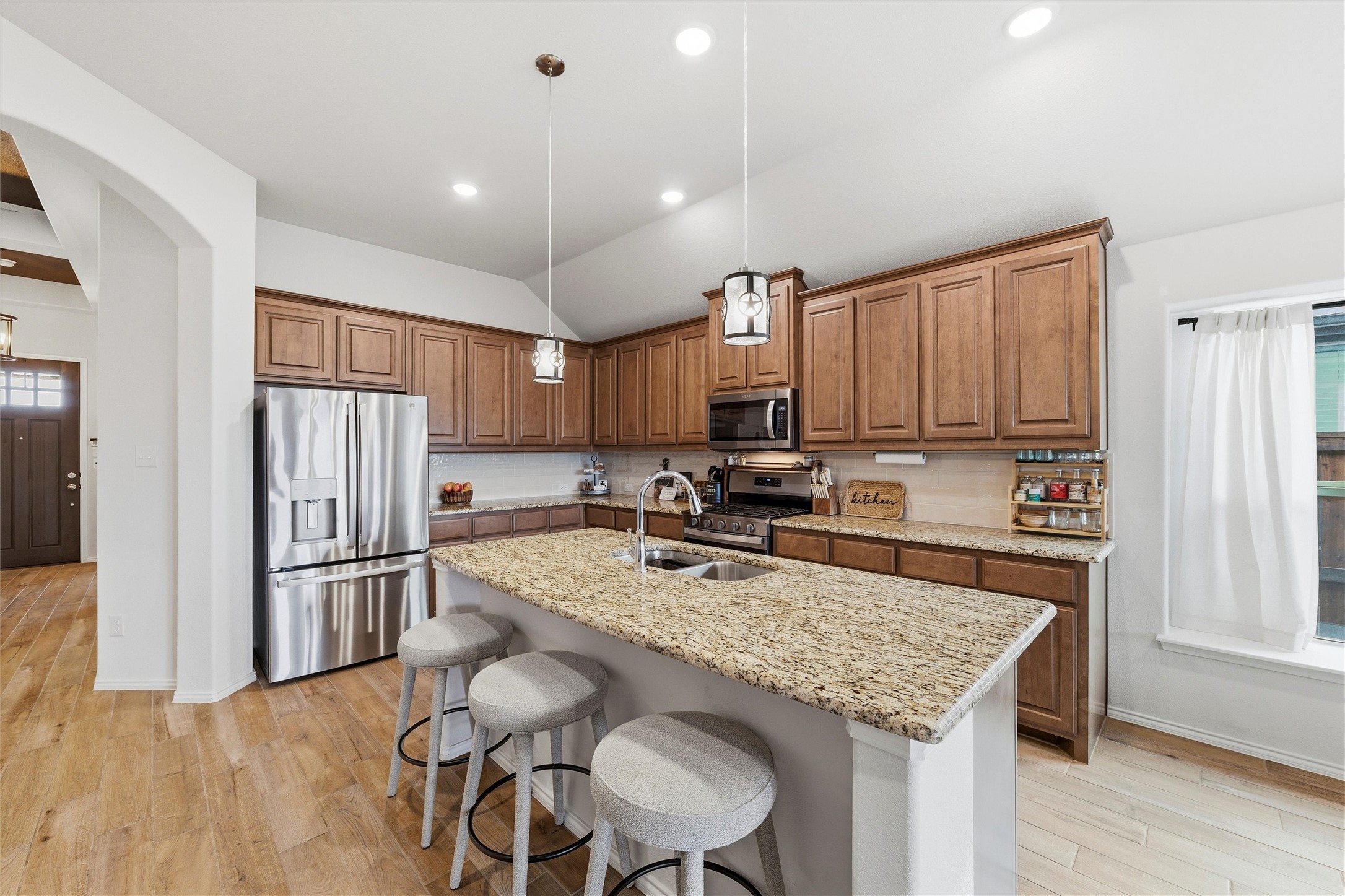 7737 Oakmeade Street Joshua TX 76058