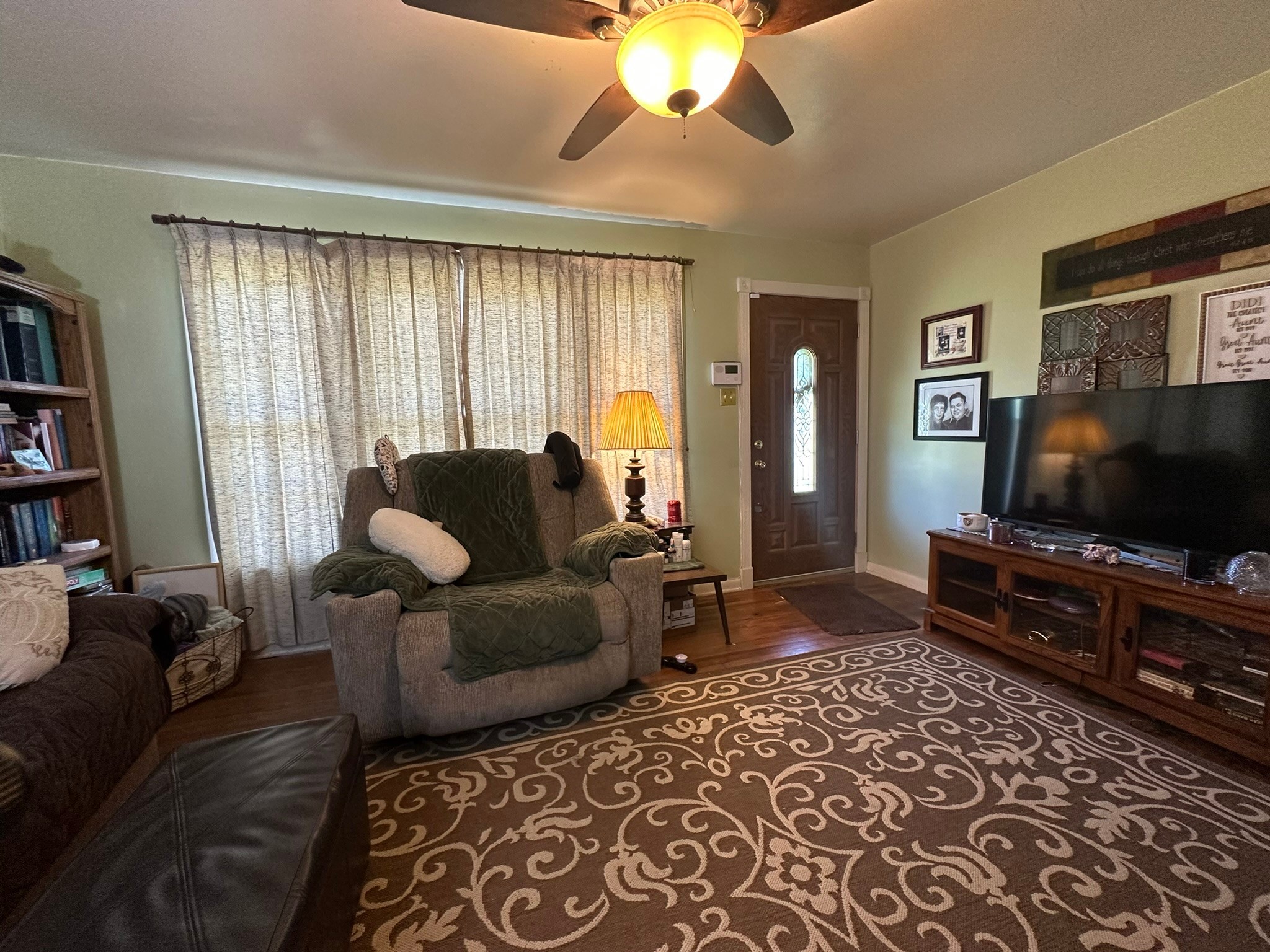 908 E Summit Street Sherman TX 75090