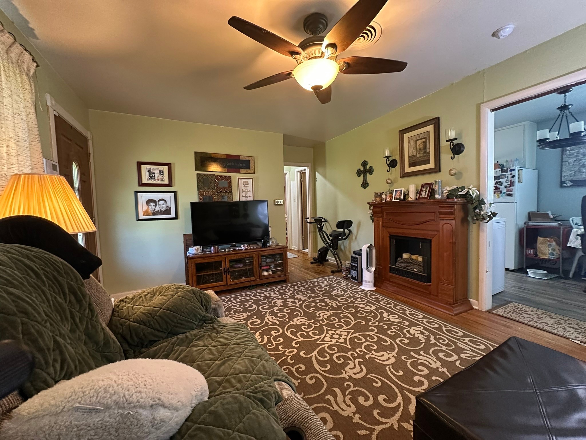 908 E Summit Street Sherman TX 75090