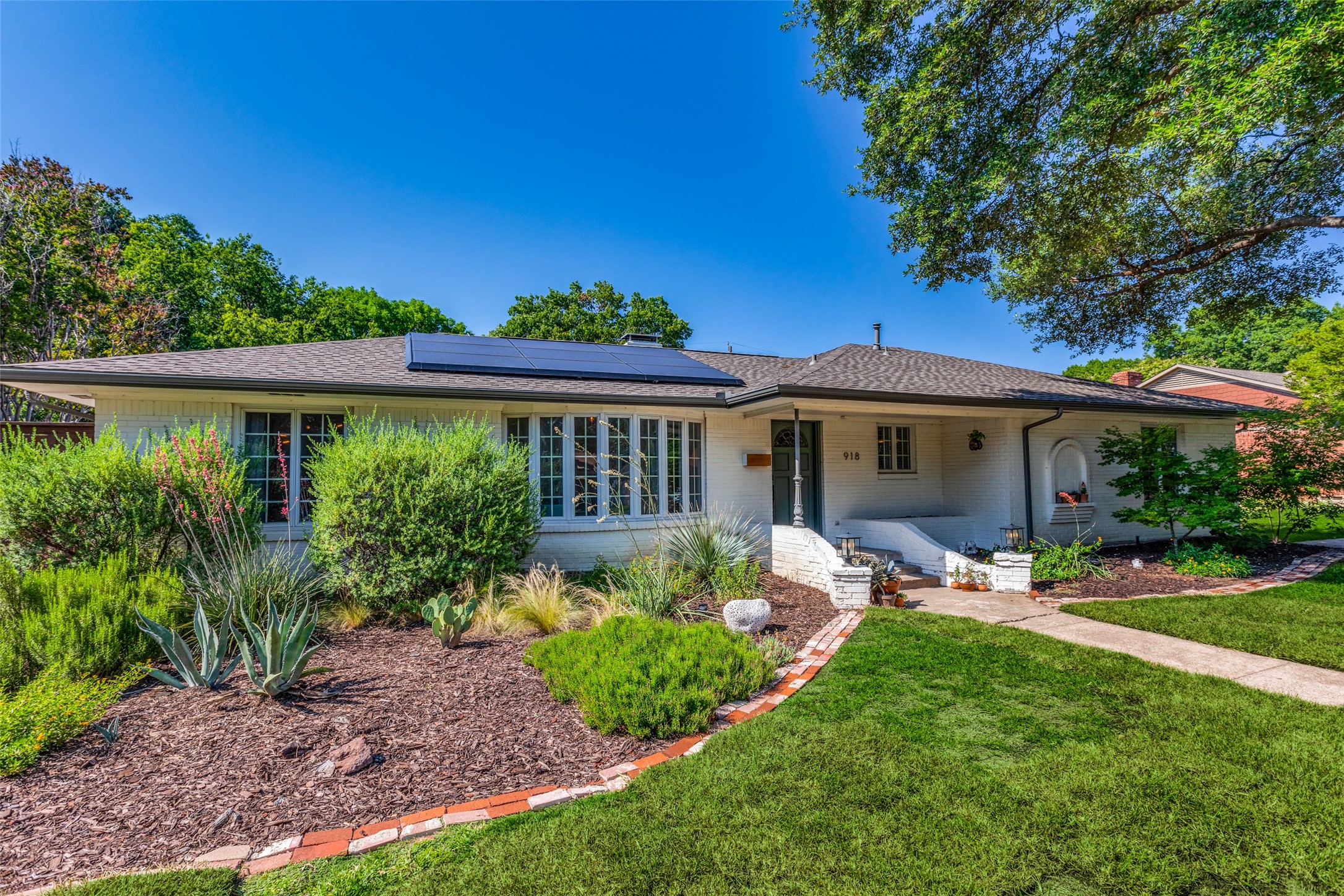 918 Chadwick Drive Richardson TX 75080