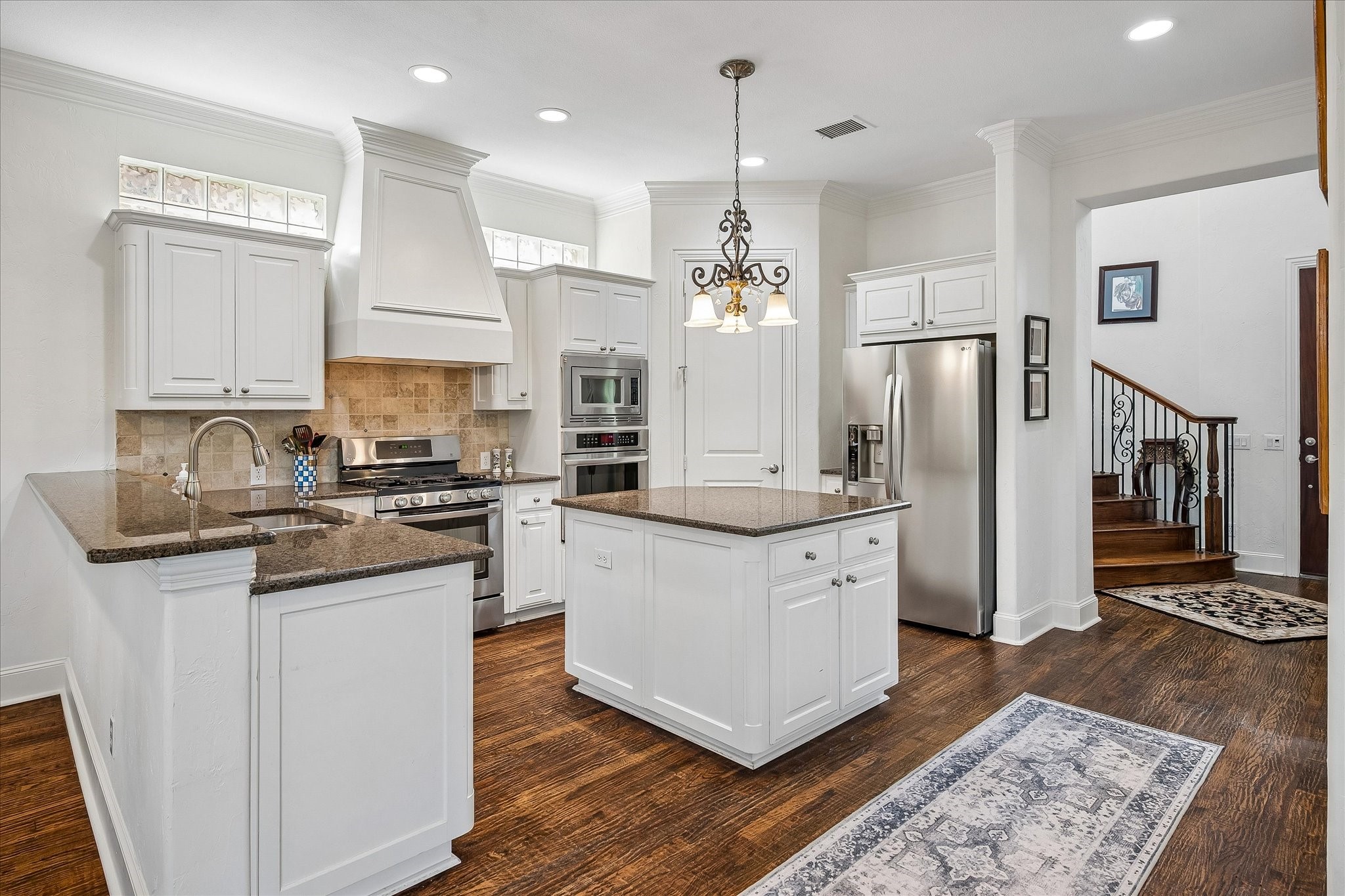 5936 Preston Gate Court Dallas TX 75230
