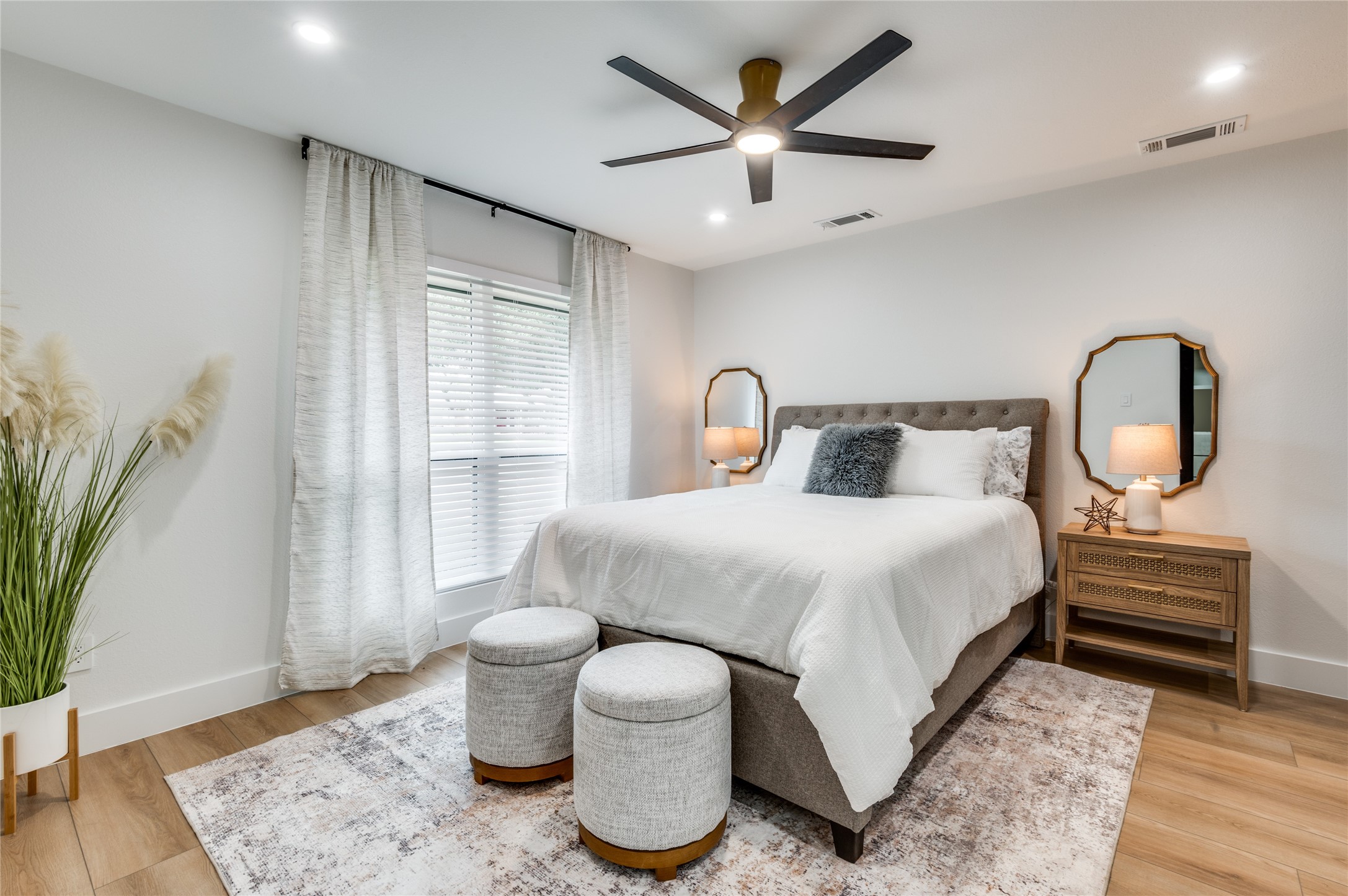 3895 Antigua Circle Dallas TX 75244