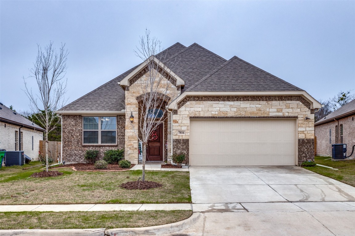 7816 Cottonwood Drive Greenville TX 75402
