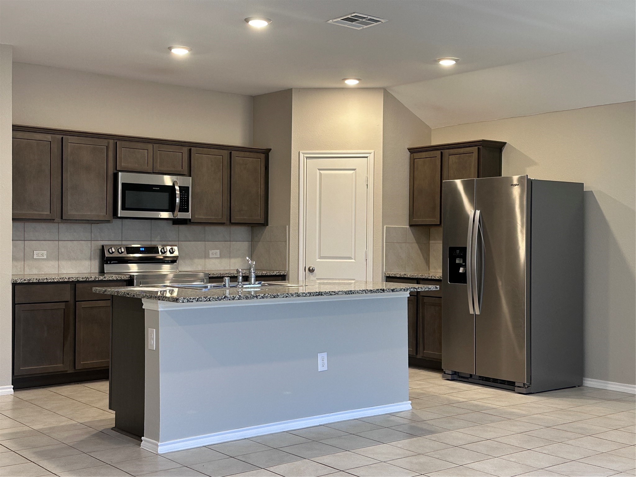 1710 Yale Street Farmersville TX 75442