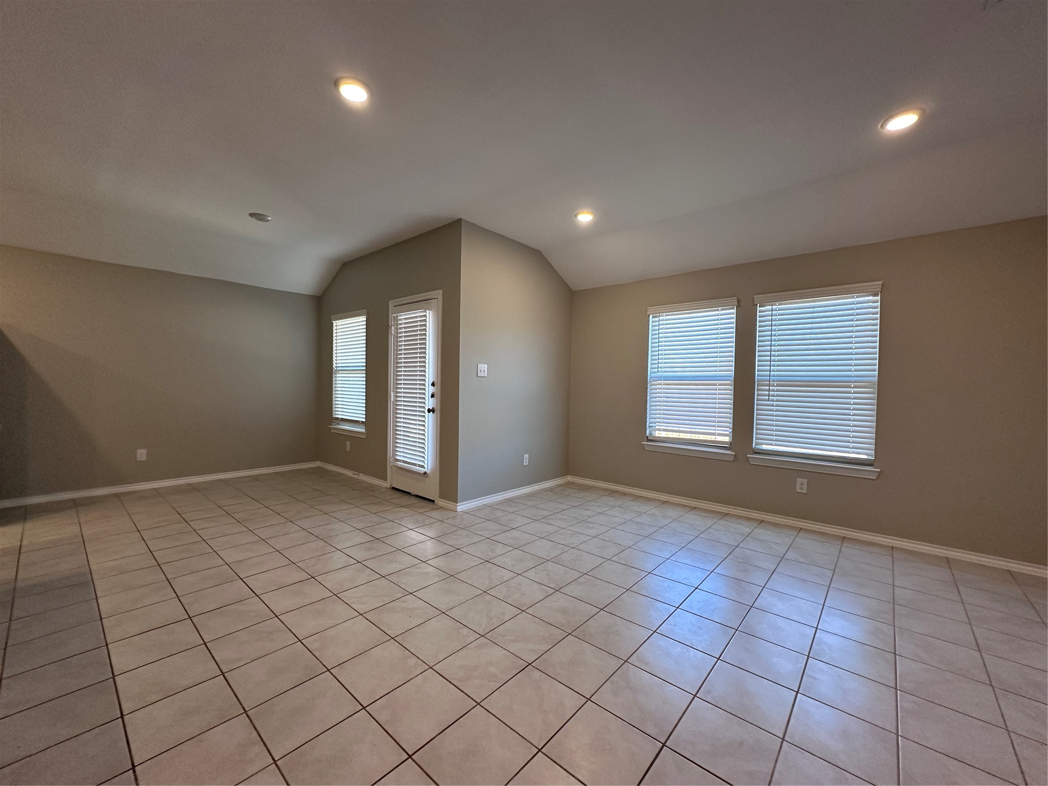 1710 Yale Street Farmersville TX 75442