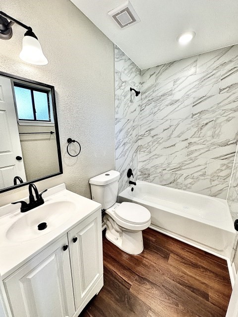 505 N 16th Street Port O Connor TX 77982