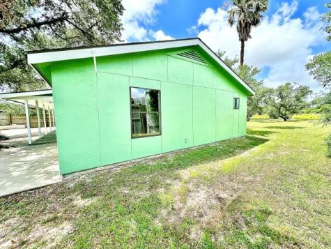505 N 16th Street Port O Connor TX 77982