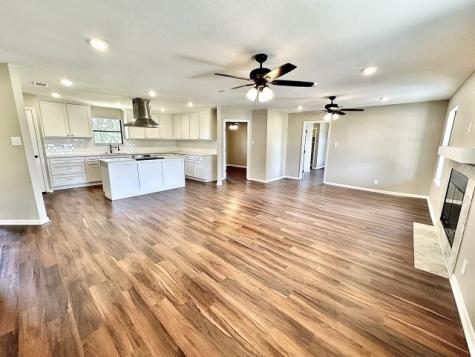 505 N 16th Street Port O Connor TX 77982