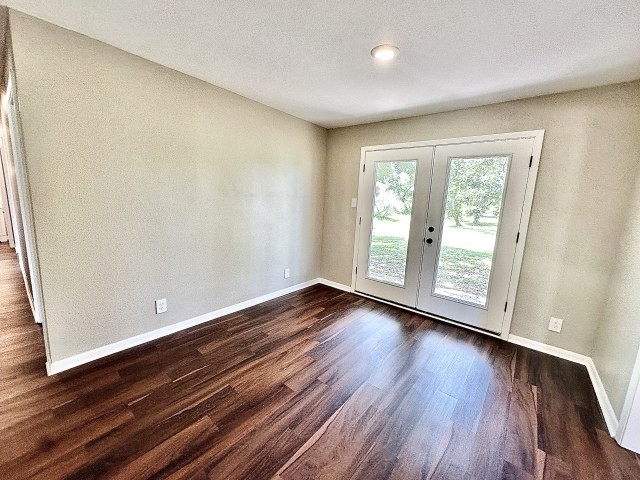 505 N 16th Street Port O Connor TX 77982