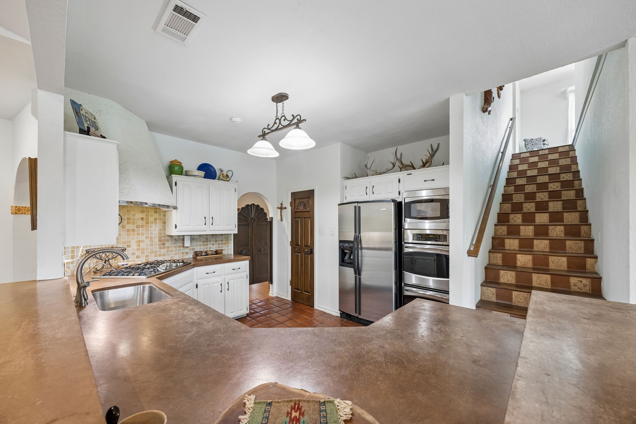 1000 English Road Rockwall TX 75032