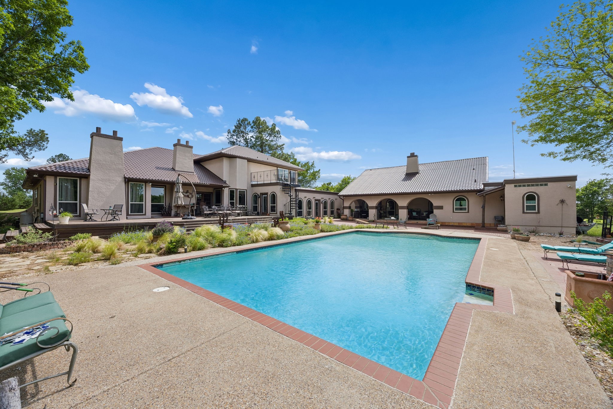 1000 English Road Rockwall TX 75032
