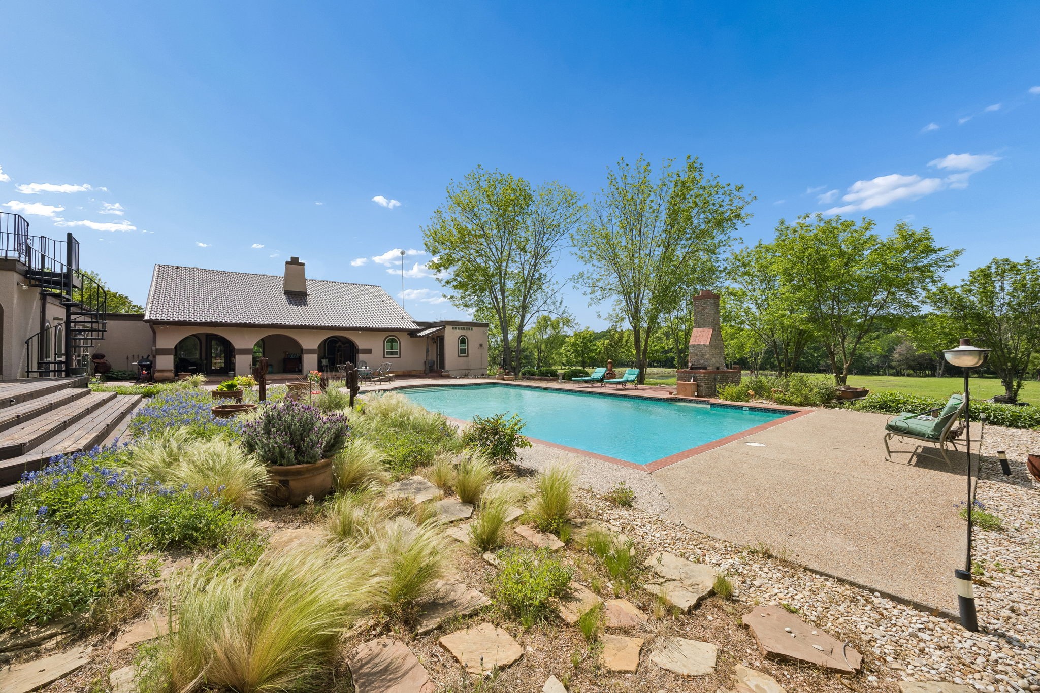 1000 English Road Rockwall TX 75032