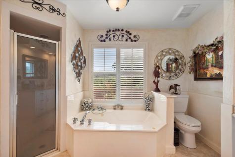 1005 Acorn Court Arlington TX 76012