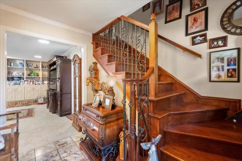 1005 Acorn Court Arlington TX 76012