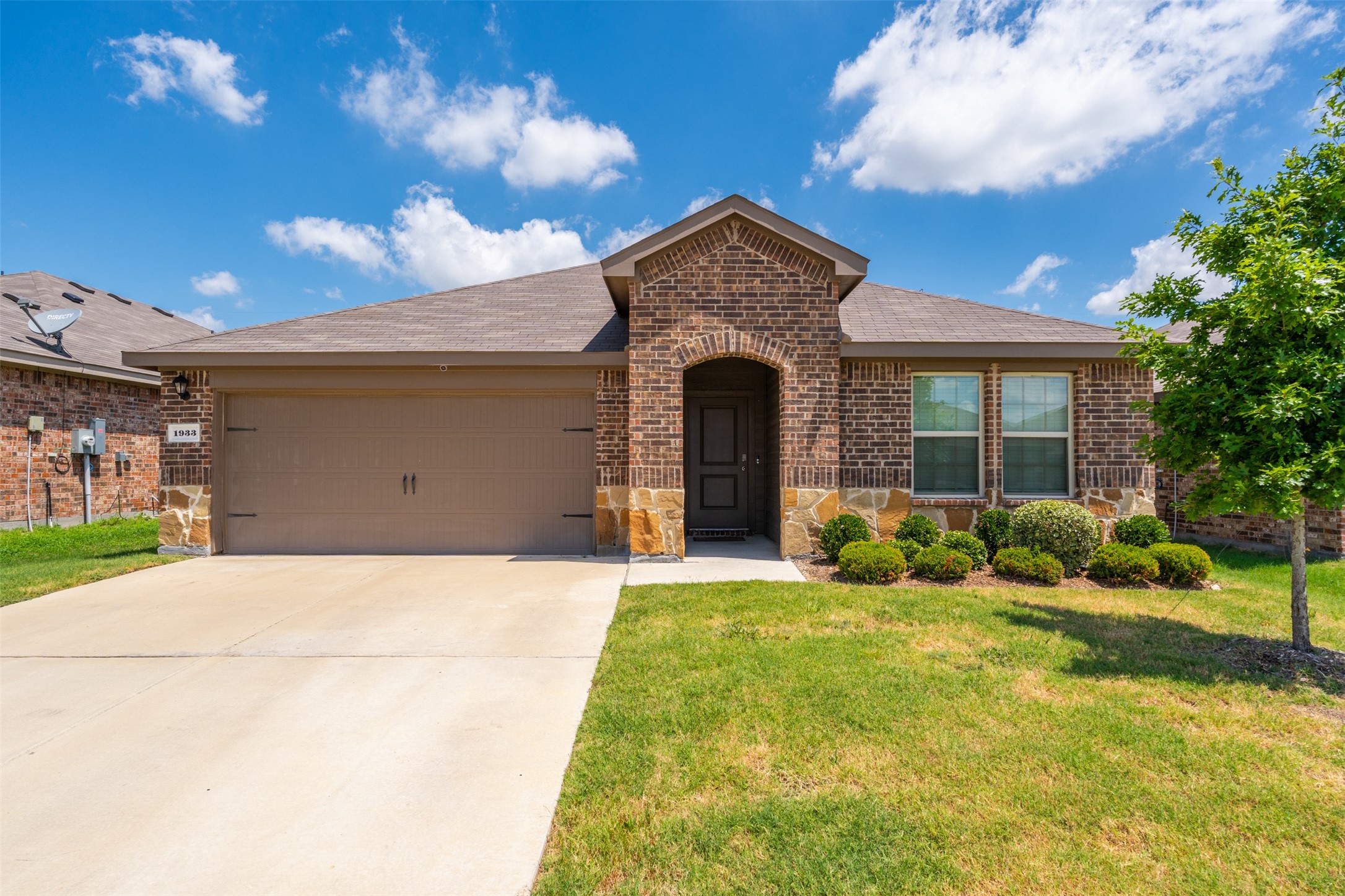 1933 Duskwood Drive Lancaster TX 75146