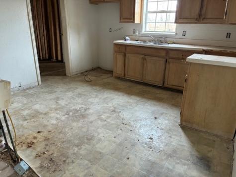 714 S Medora Street Terrell TX 75160