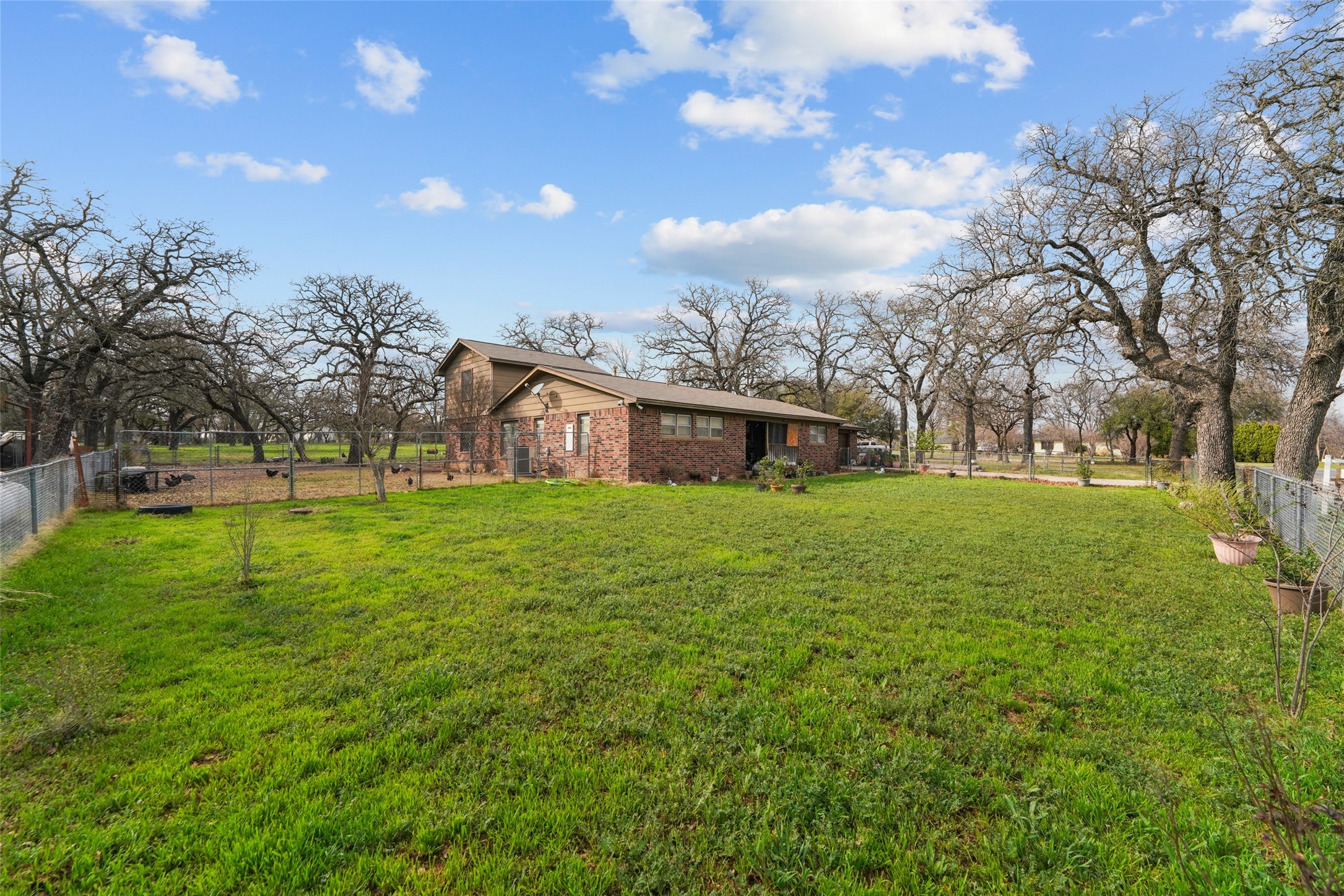 1051 Lynch Bend Road Springtown TX 76082