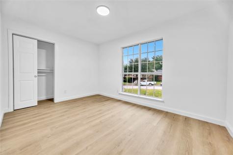 1804 Fernwood Circle Carrollton TX 75006