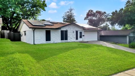 1804 Fernwood Circle Carrollton TX 75006