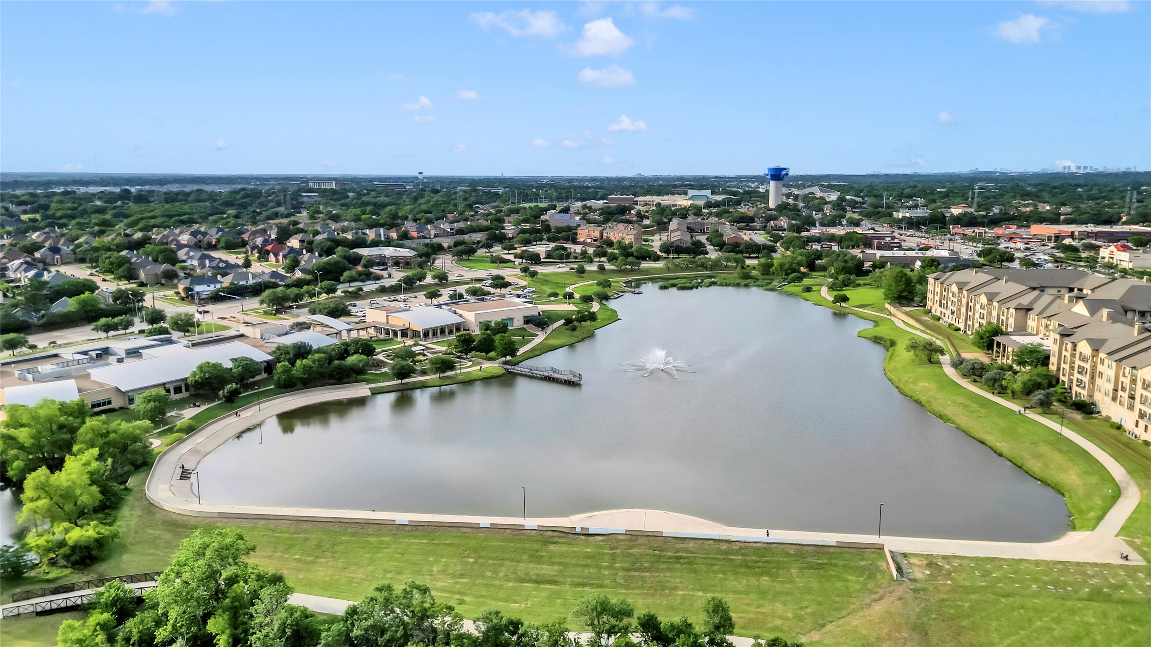 1804 Fernwood Circle Carrollton TX 75006