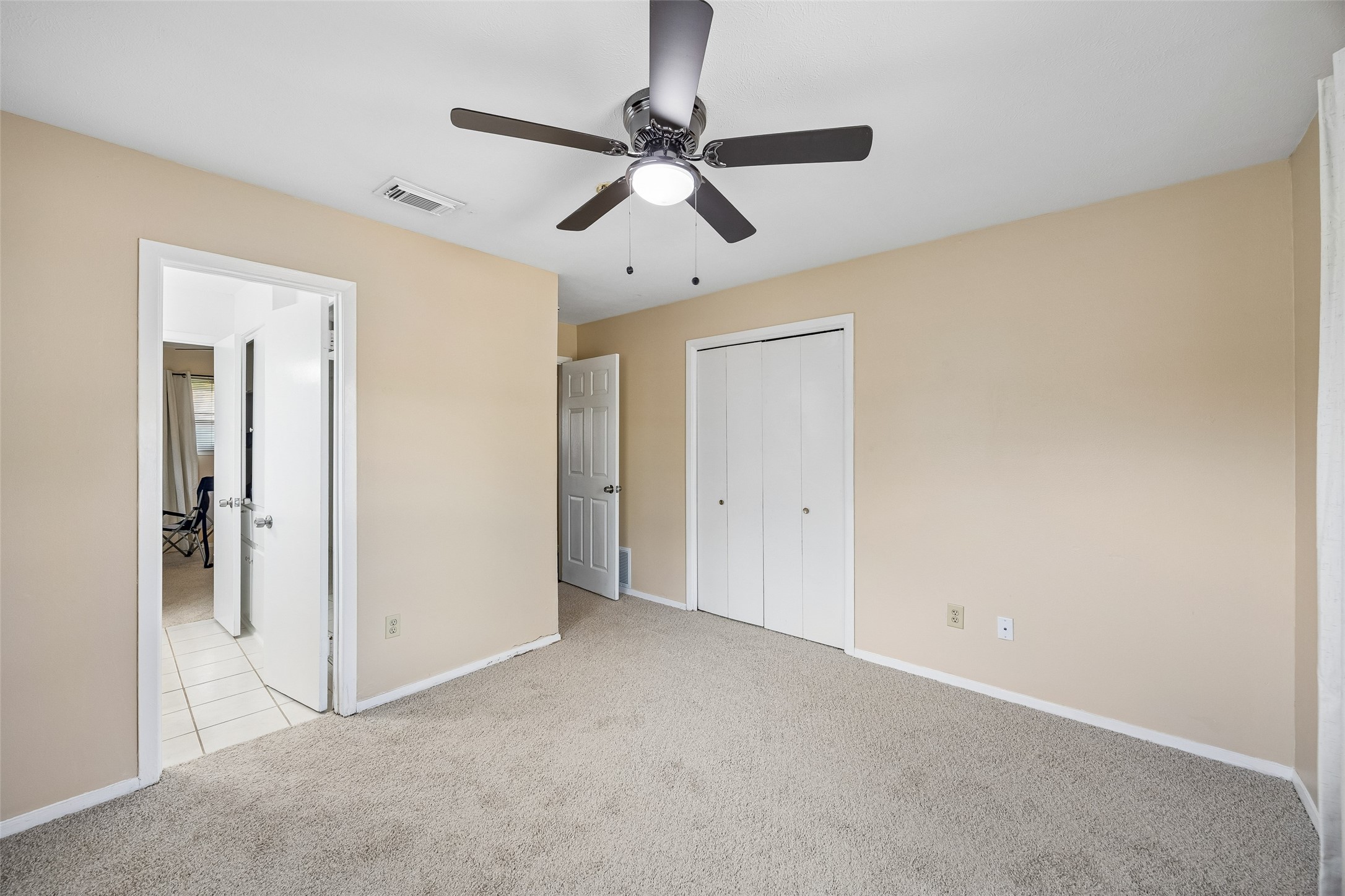 1918 Normandy Drive Irving TX 75060