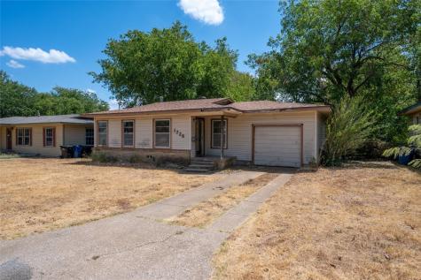 1726 W Elm Street Denison TX 75020