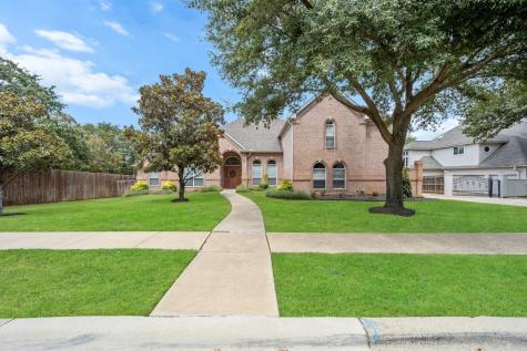 2000 Reynolds Drive Colleyville TX 76034
