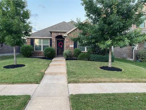 1204 Honeywood Lane Royse City TX 75189