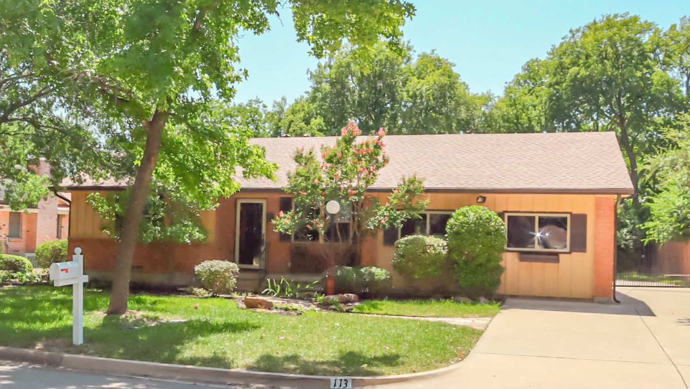 113 S Hillside Street Red Oak TX 75154