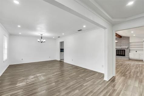 7027 Hunnicut Road Dallas TX 75227