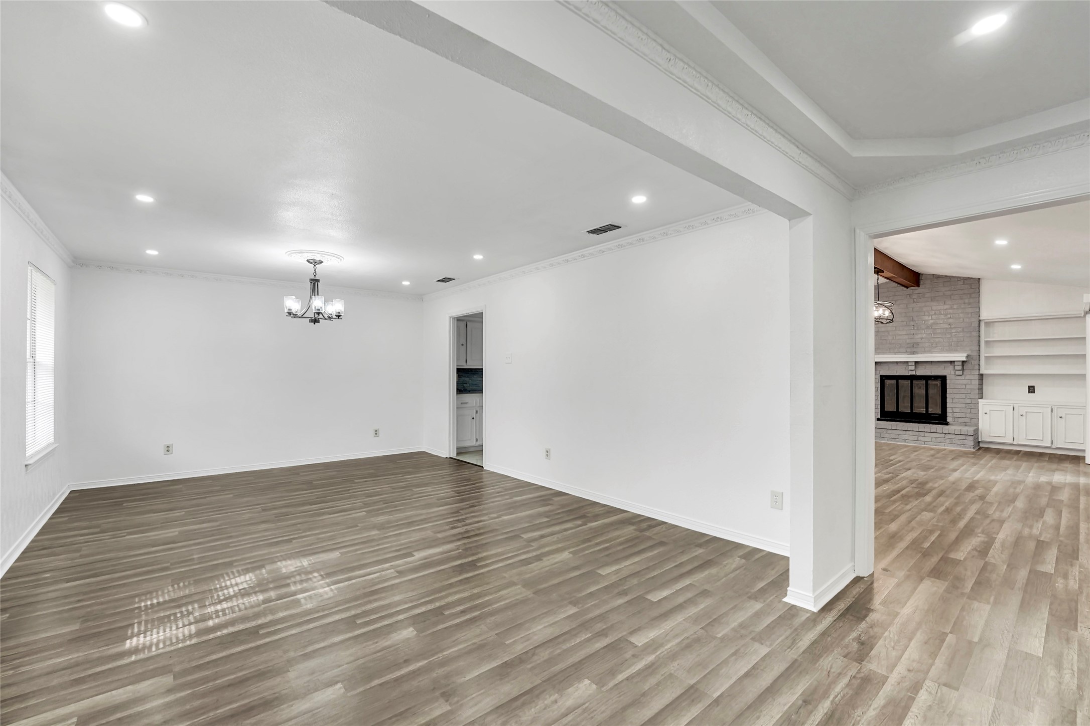 7027 Hunnicut Road Dallas TX 75227