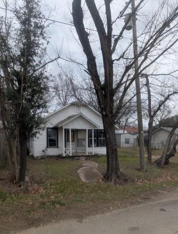 502 N Spears Street Alvarado TX 76009