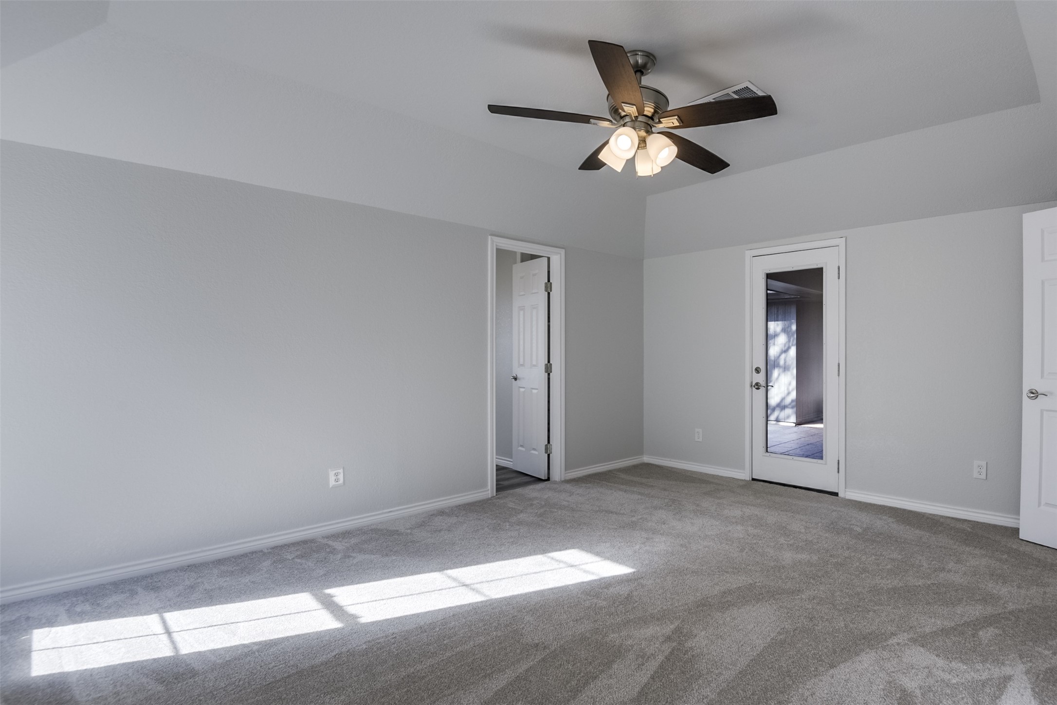 212 Pueblo Drive Waxahachie TX 75165