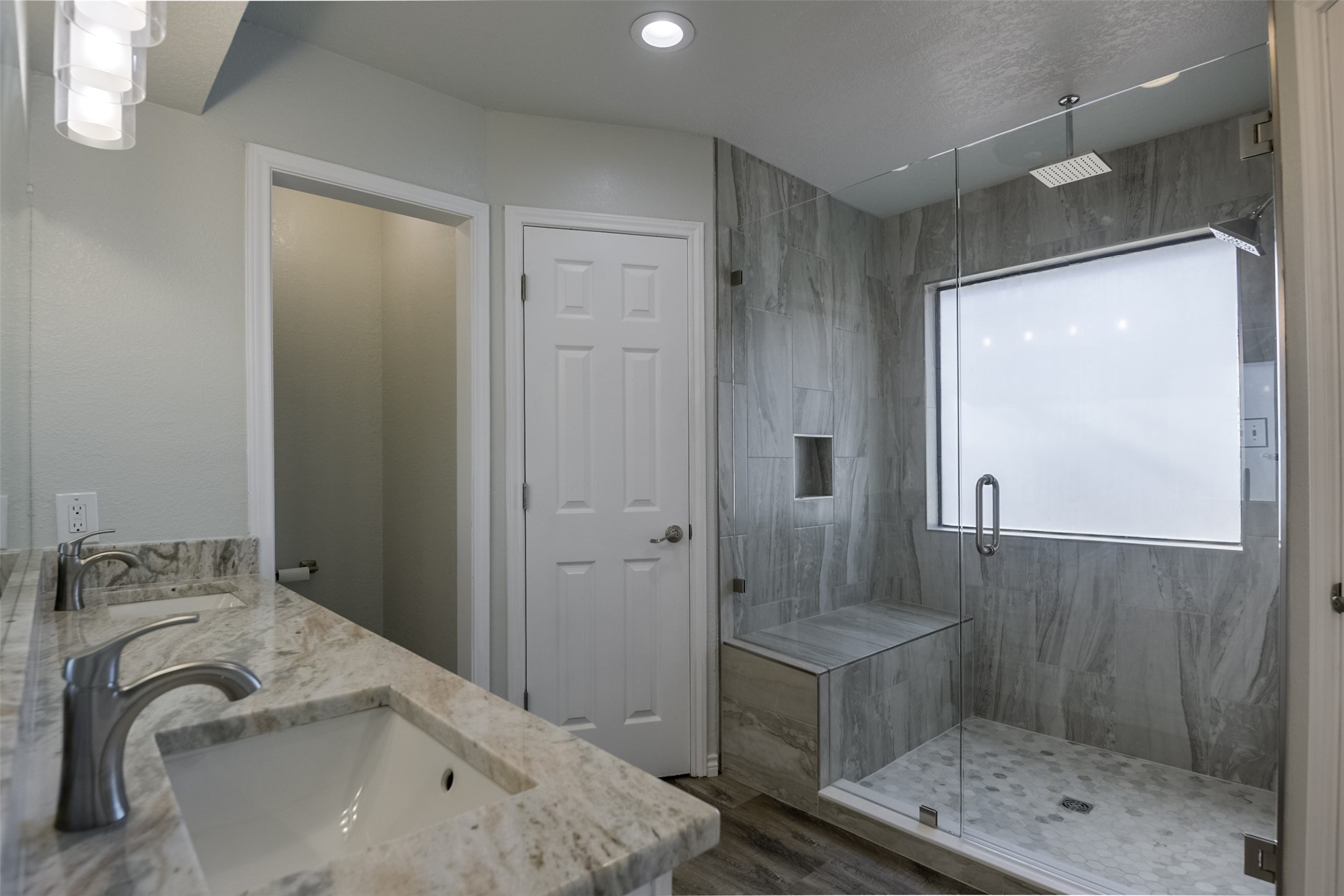 212 Pueblo Drive Waxahachie TX 75165