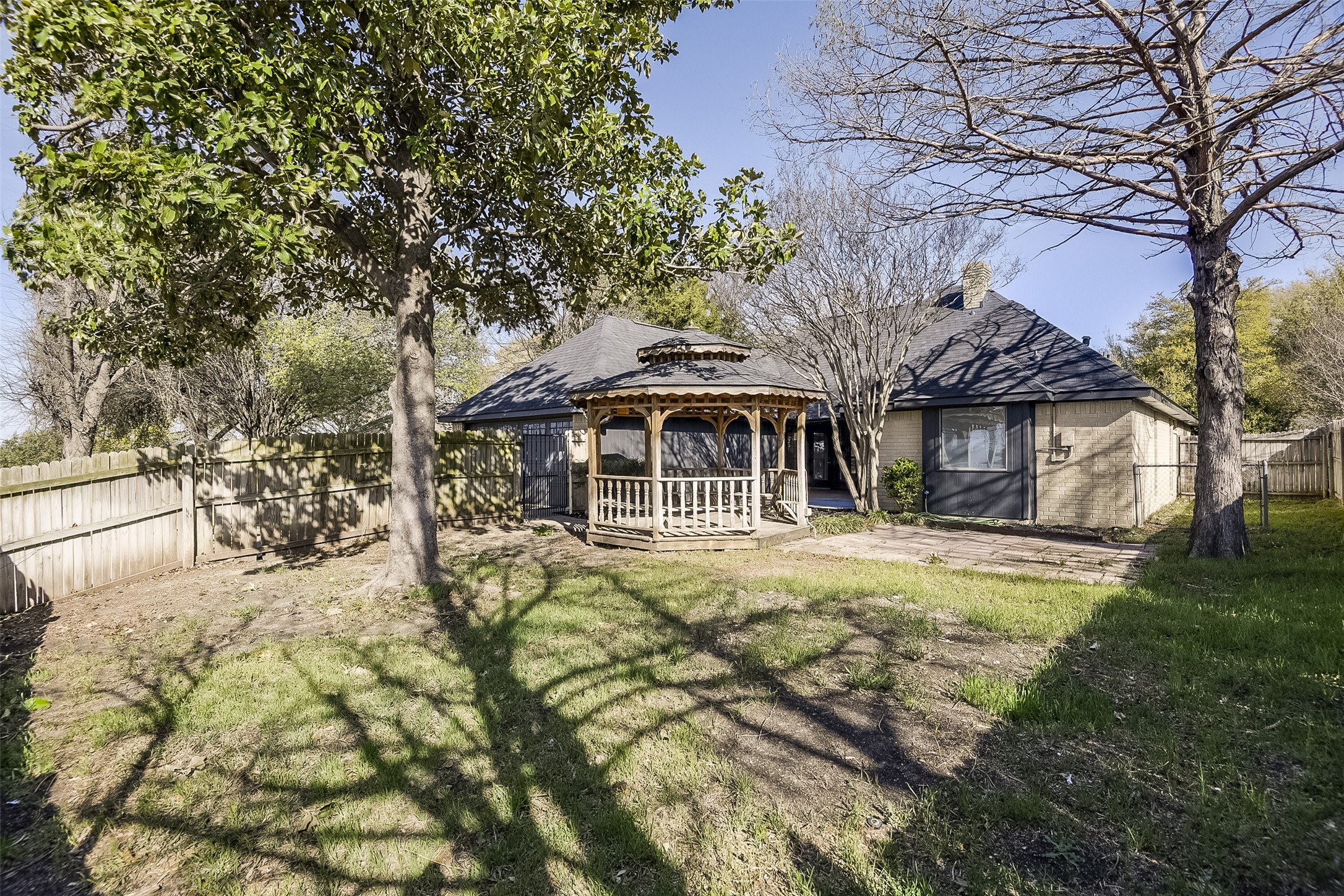 212 Pueblo Drive Waxahachie TX 75165