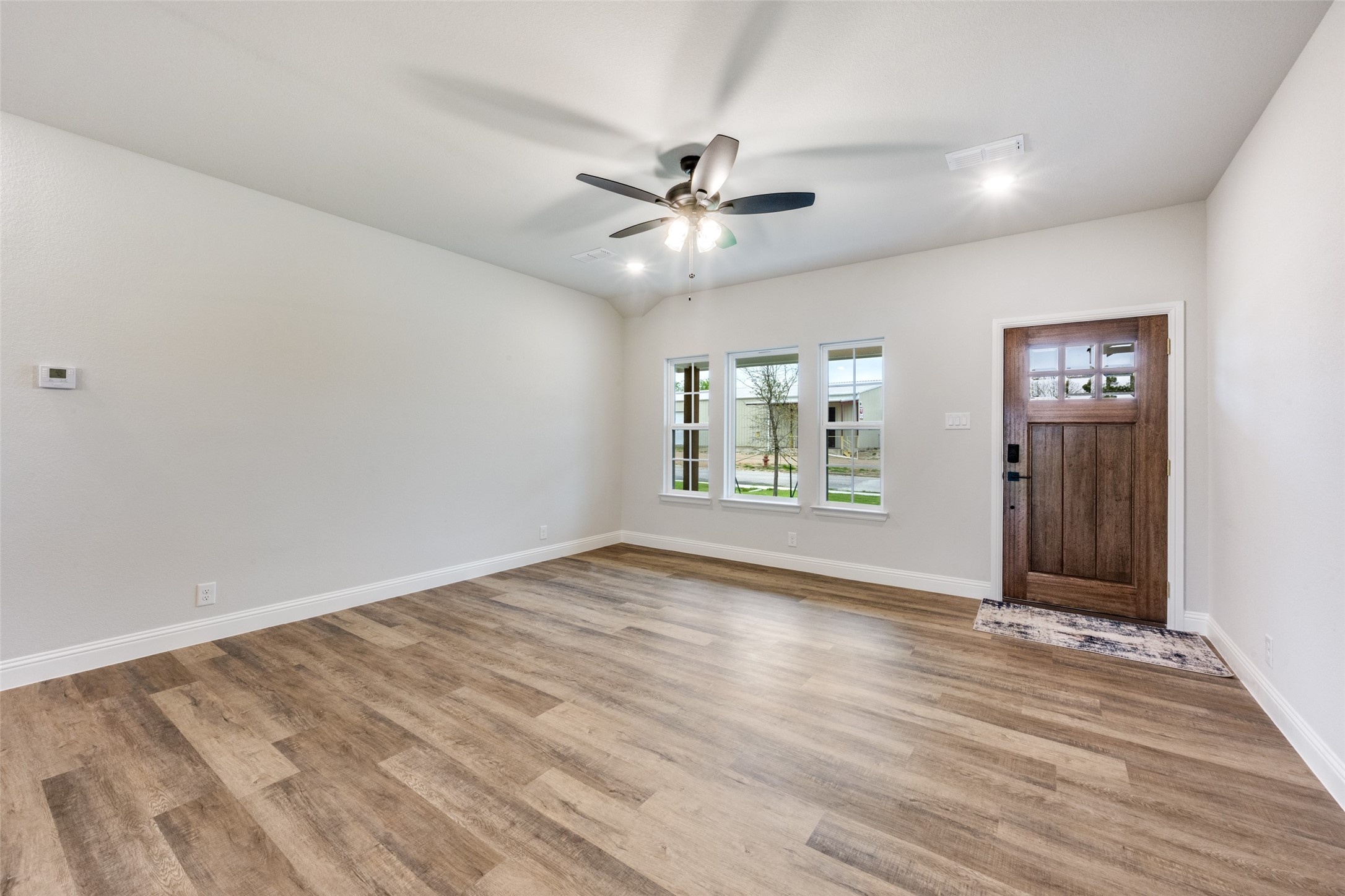 204 Walnut Street Whitesboro TX 76273