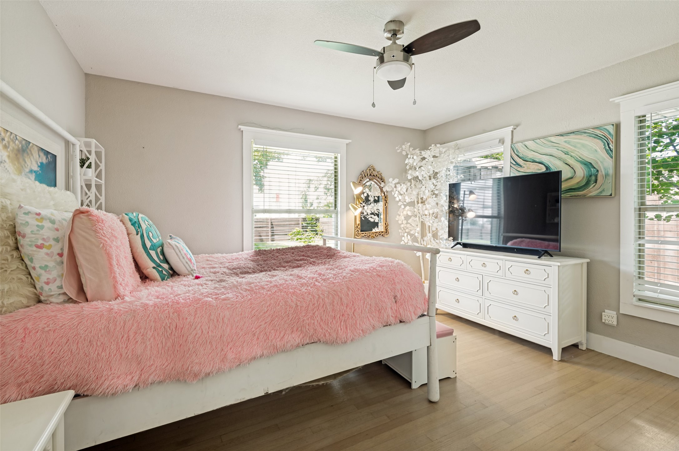 4006 Walnut Hill Lane Dallas TX 75229